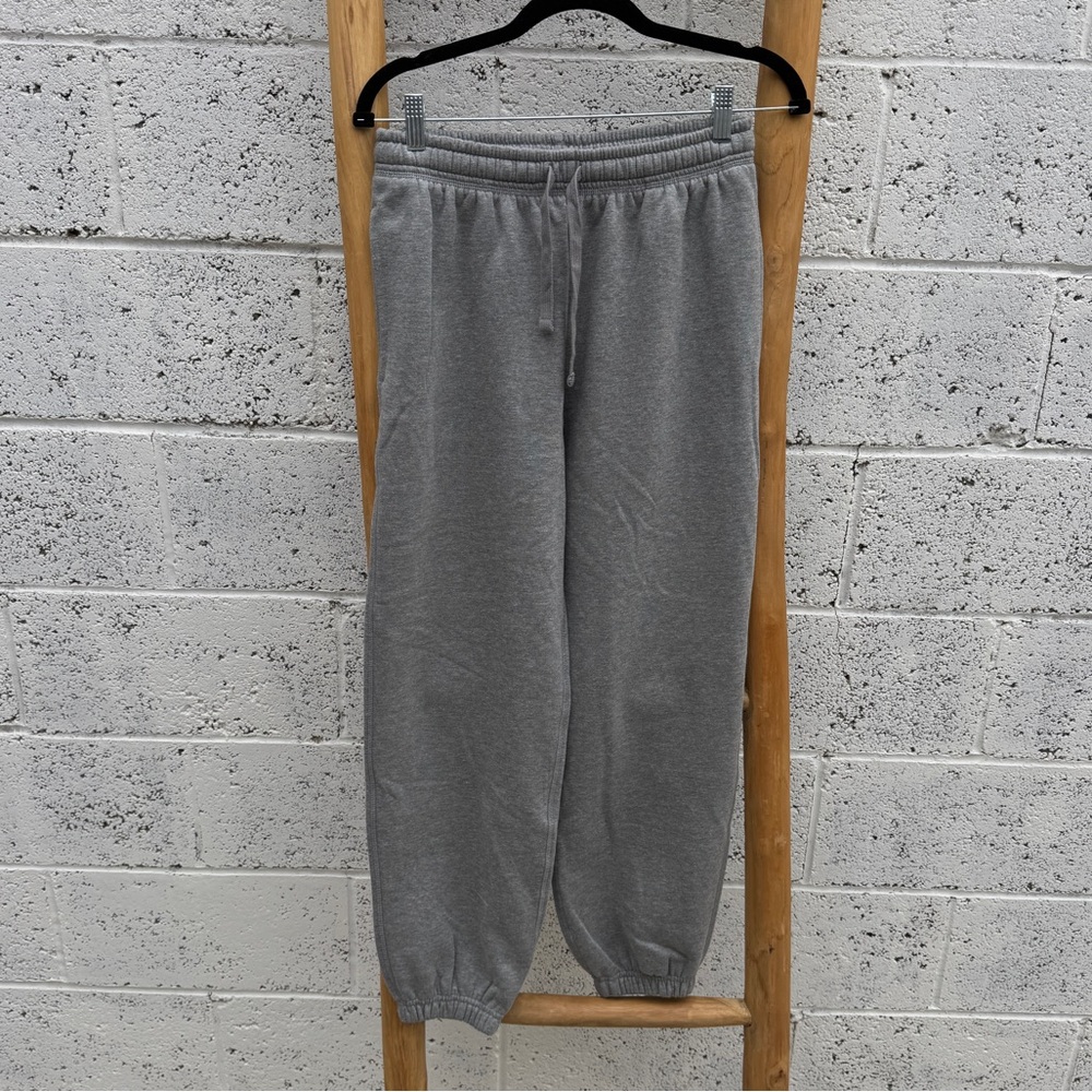 RicherPoorer | grey sweatpants